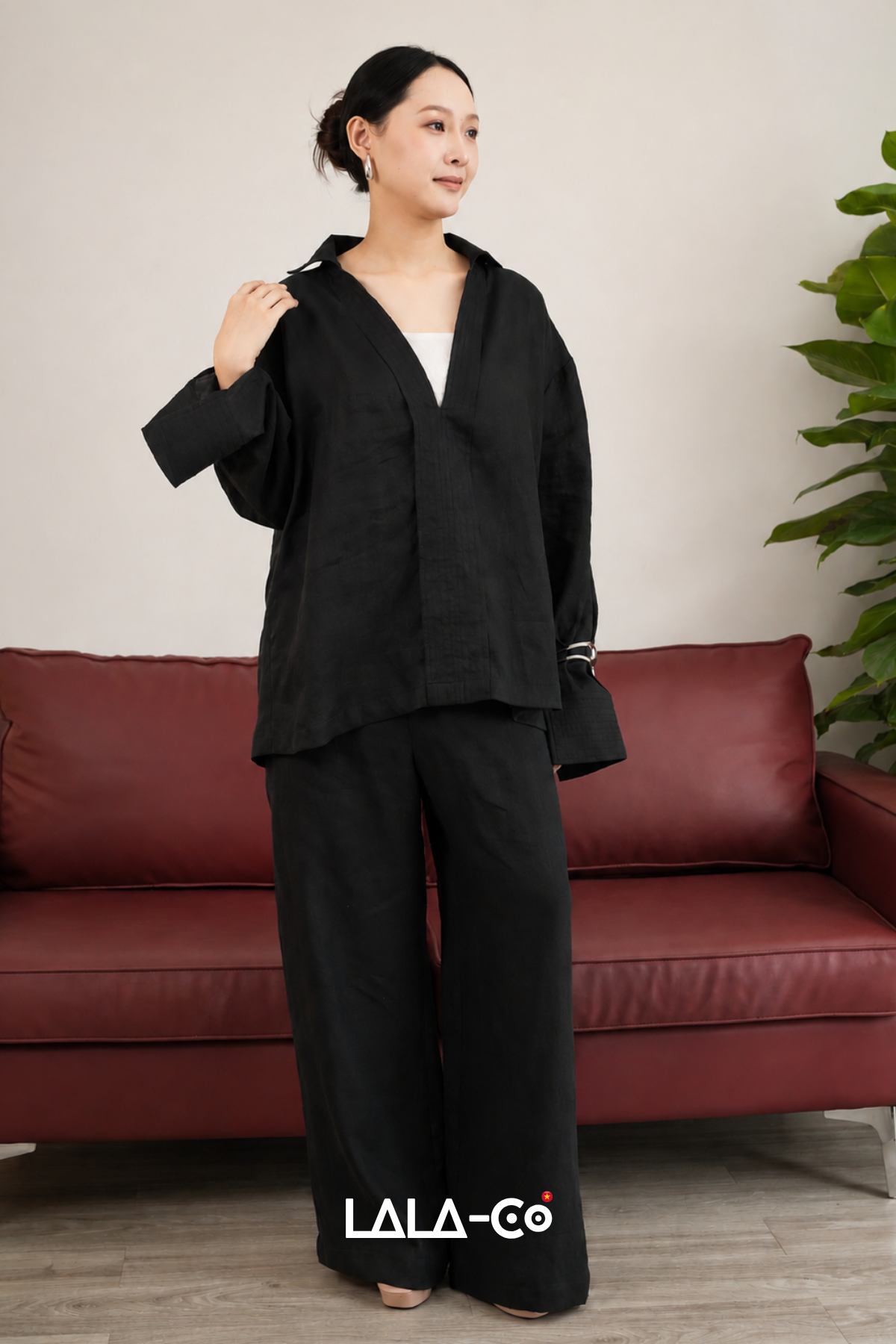 V-Neck Linen Set - Image 2